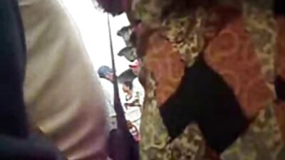 അശ്ലീല സ്‌ലട്ട് കത്രീന ജേഡ് ഒരു വലിയ കുശുമ്പ് എടുക്കുന്നു